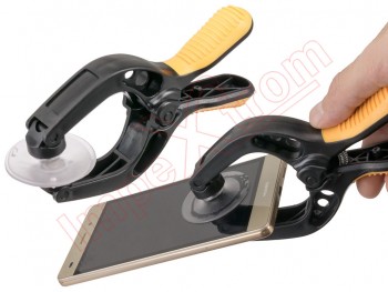 Suction cup to separate smartphone screens