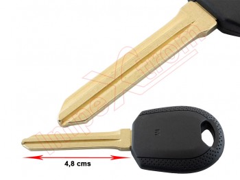 Llave compatible para KIA sin transponder guía a la derecha, espadín 4,8 cms
