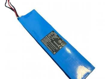 Batería para patinete eléctrico Skateflash S1 25.2v 4Ah - Medidas 26 x 6.5 x 2.3 cm