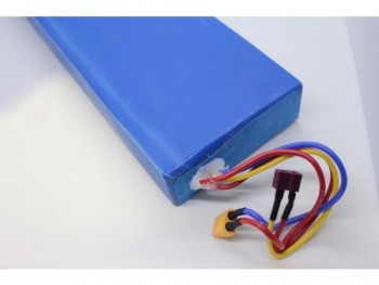 Batería genérica para patinete eléctrico 52v 13Ah - Medidas 45 x 10.5 x 4 cm